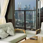 Klcc View 2Br-2Br Luxury Apartment Trion Kl