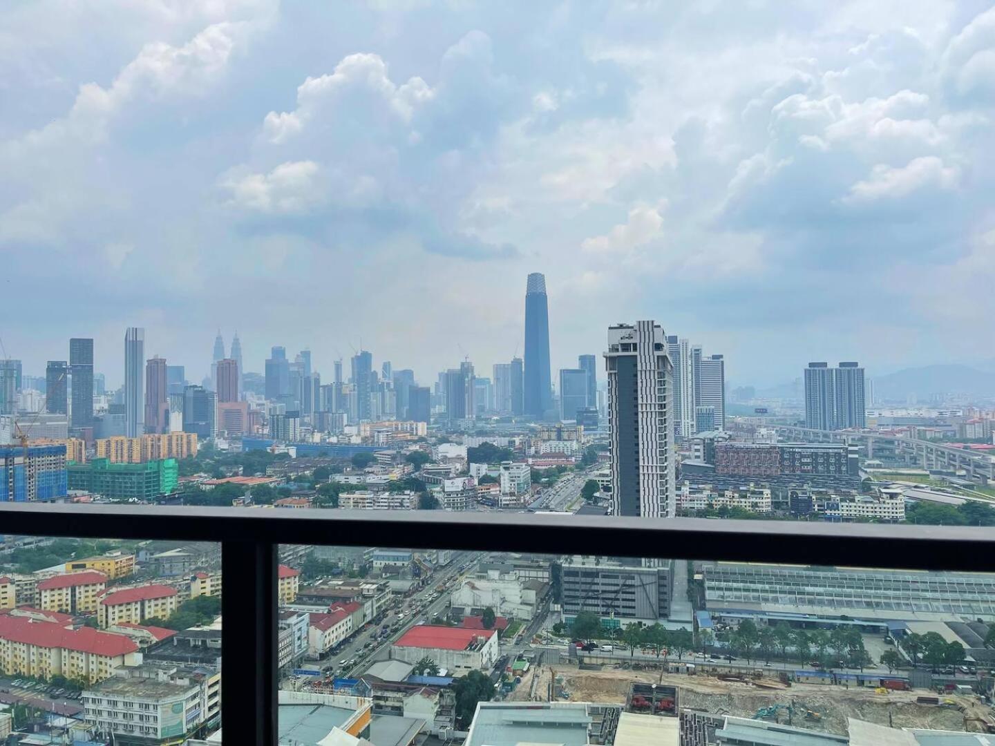 Klcc View 2br-2br Luxury Trion Kl * Kuala Lumpur